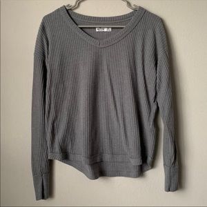 Hollister Gray Long Sleeve Sweater